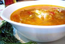 Lean cabbage soup from young cabbage