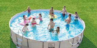 Do-it-yourself-Pool in der Datscha
